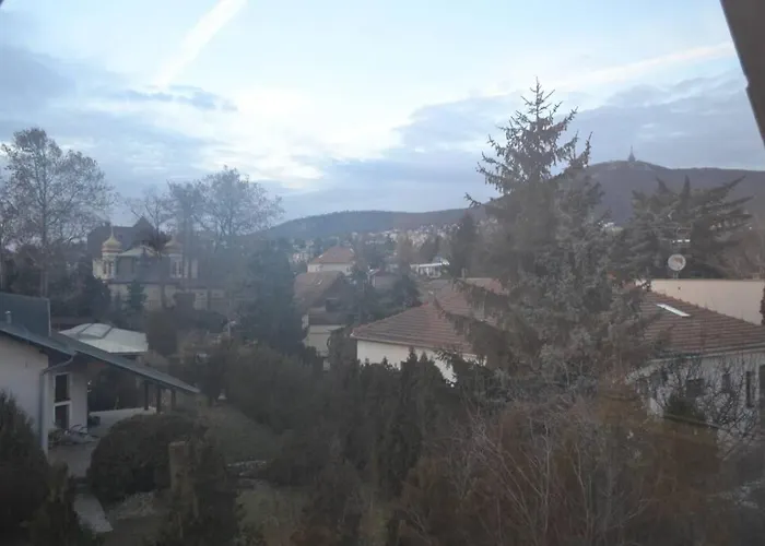 شقة In Under The Zobor-hill *