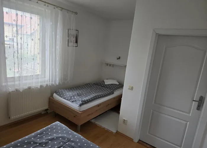 شقة In Under The Zobor-hill